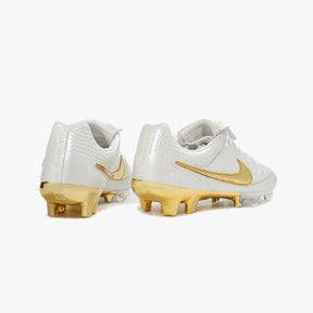 NIKE TIEMPO LEGEND 10 RONALDINHO (FG)
